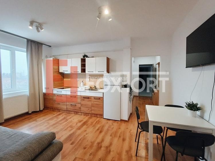 Apartament cu 2 camere semidecomandat, mobilat în Iosefin Apartament cu 2 camere semidecomandat, mobilat în Iosefin