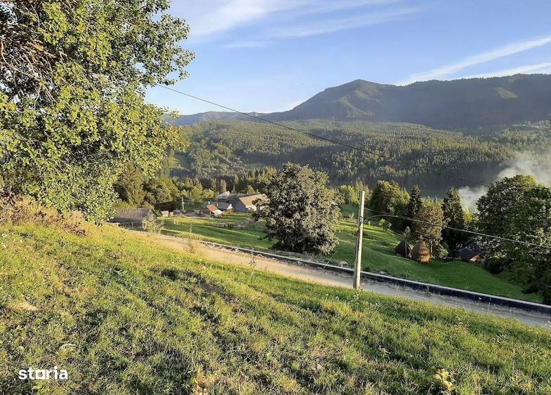 Vindem Teren in Statiunea Colibita ! - 8