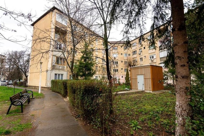 RECO . APARTAMENT 3 CAMERE ,NUFARUL - 9