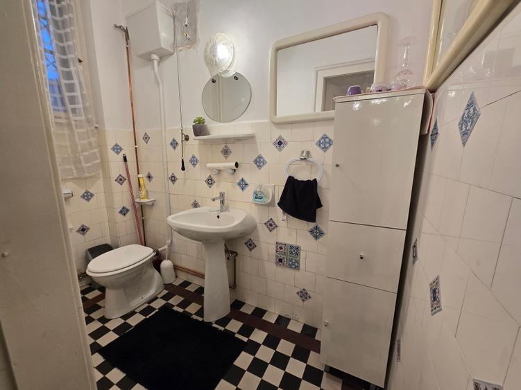 Birou locatie  centrala, str Paris - 3