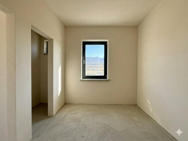 Casă individuală, 170 mp, pe un singur nivel, 300 mp curte, intrare Chinteni - 7