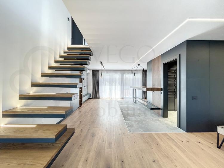 Penthouse pe 2 niveluri, 3 camere, 115 mp, garaj, zona Liberty Park - 1