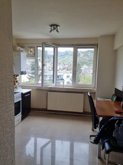 Vand apartament 62 m patrati +balcon 9m patrati Cart.Grigorescu - 5