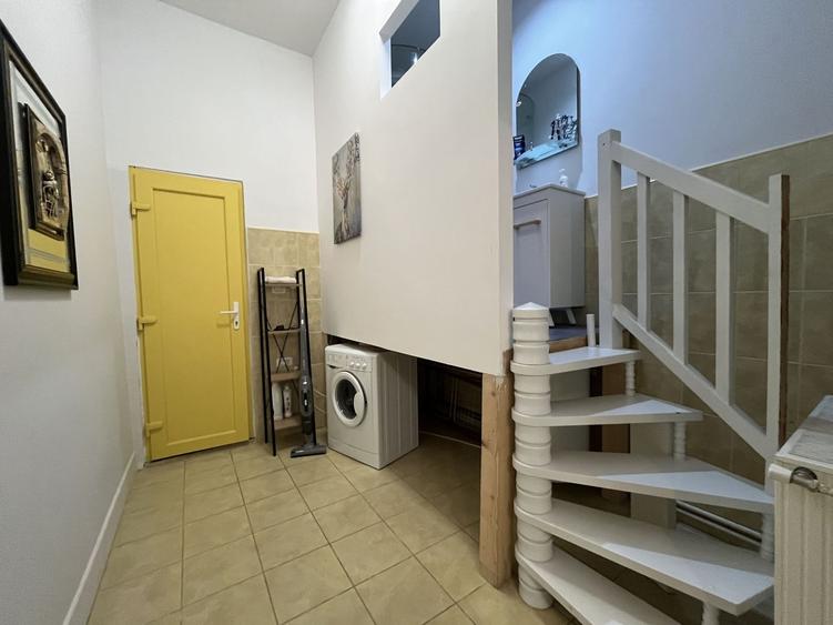 Apartament 4 camere - zona Sinaia - 21