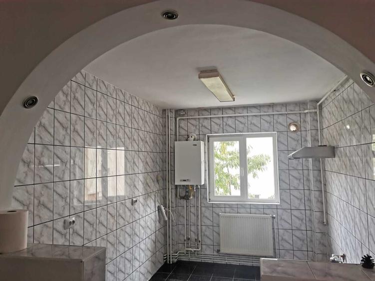 Apartamentul 2 camere Racadau,decomandat,liber,122000 Euro - 3