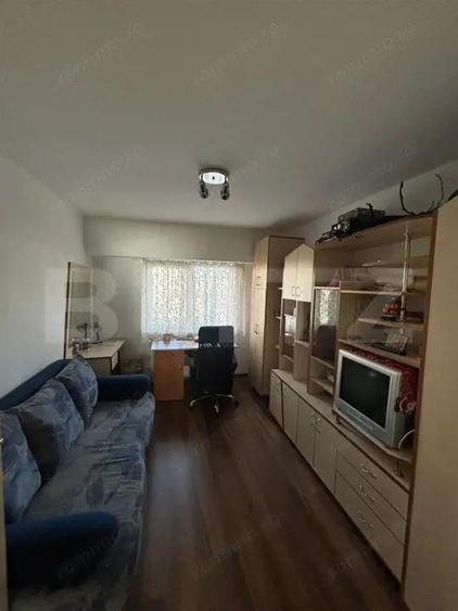 Apartament 4 camere , ETAJ 1 ,Bulevardul Independentei -cu loc de parcare inclus - 5