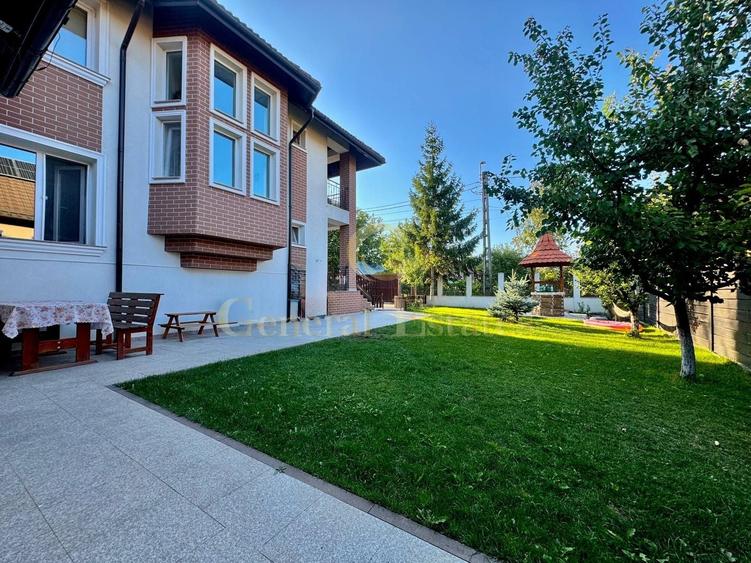 Vânzare Casă  D+P+E - 230 m.p. - Bucium - 1