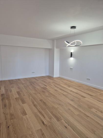 Spațiu Birouri / Home Office – Ideal pentru Profesioniști sau Freelanceri - 7