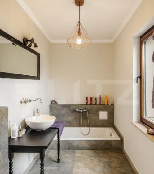 Casa luminoasa, 142 mp utili, teren 500 mp, construc?ie 201 - 7