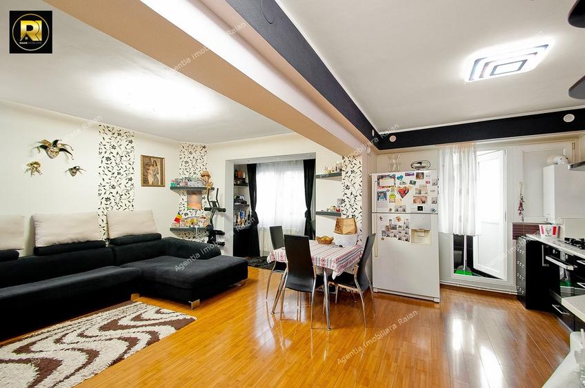 Vanzare apartament 3 camere dec in Galati, Sid-Vest, sup.76 mp, etaj 1, mobilat - 2