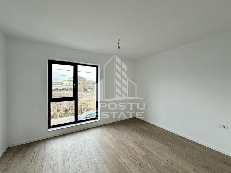 Jumatate de duplex cu 5 camere, finalizat, Dumbravita - 11