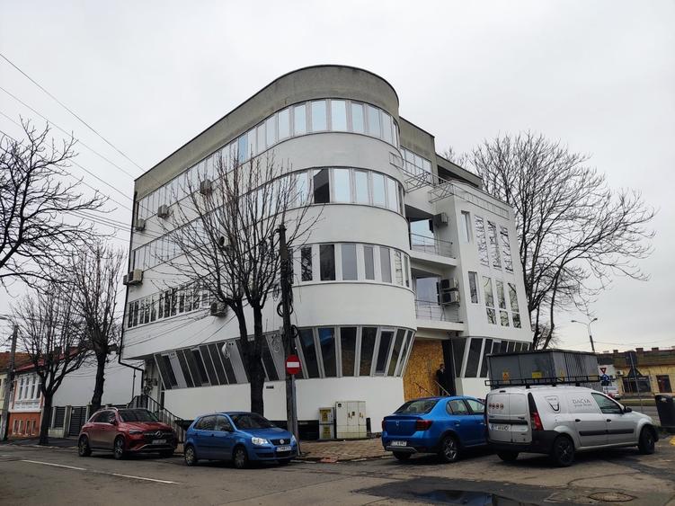 Spațiu comercial Birouri 208 mp + Terasă 196 mp - 2