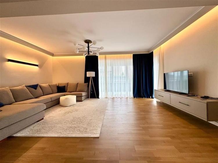 Penthouse 150 mp , 200 mp terasa, cartierul Buna Ziua - 3