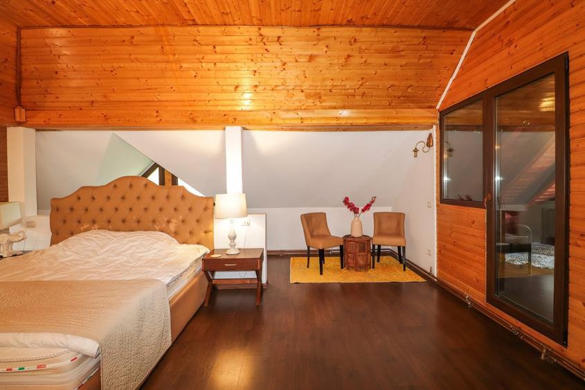 Pensiune de vânzare în Sinaia – proprietate premium cu 7 camere, teren generos! - 6