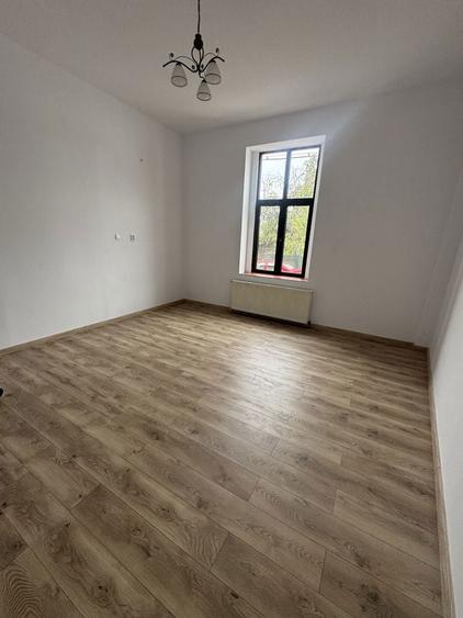 Casa de inchiriat zona centrala - 3