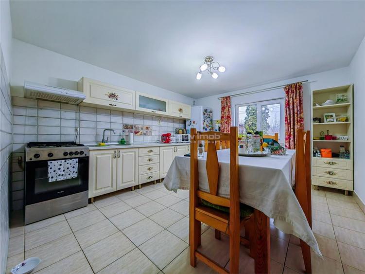 Casa - 3 camere - Soimus - 4