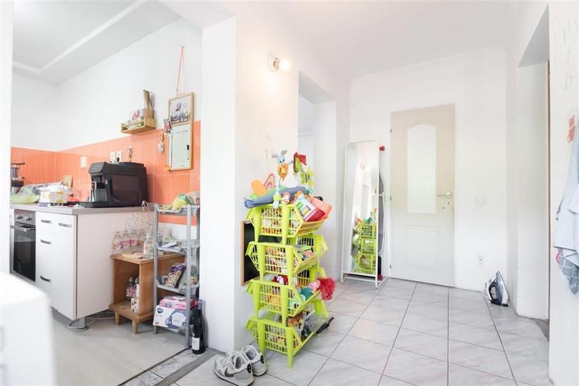 RECO Casa singur in curte, zona Centrala - 28