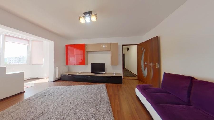 Apartament cu 3 camere decomandat în Central