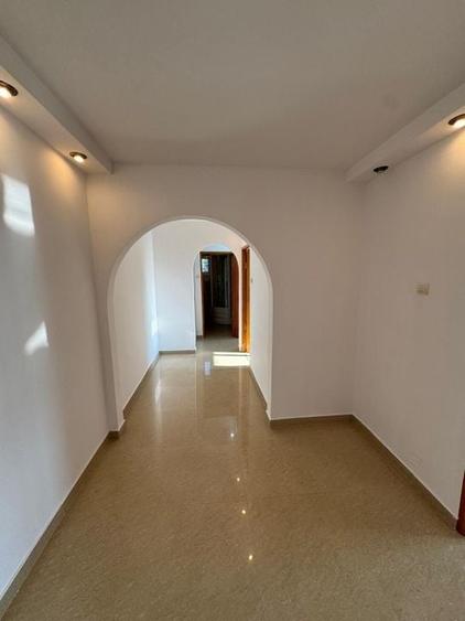 Apartament 3 camere 60 mp bloc 1980 central Filipesti de Padure! - 5