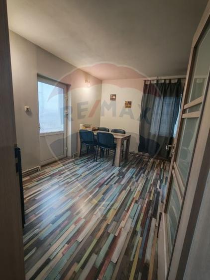 P+E+M cu 13 camere, Bariera Valcii in proximitatea Spitalului Regional - 4