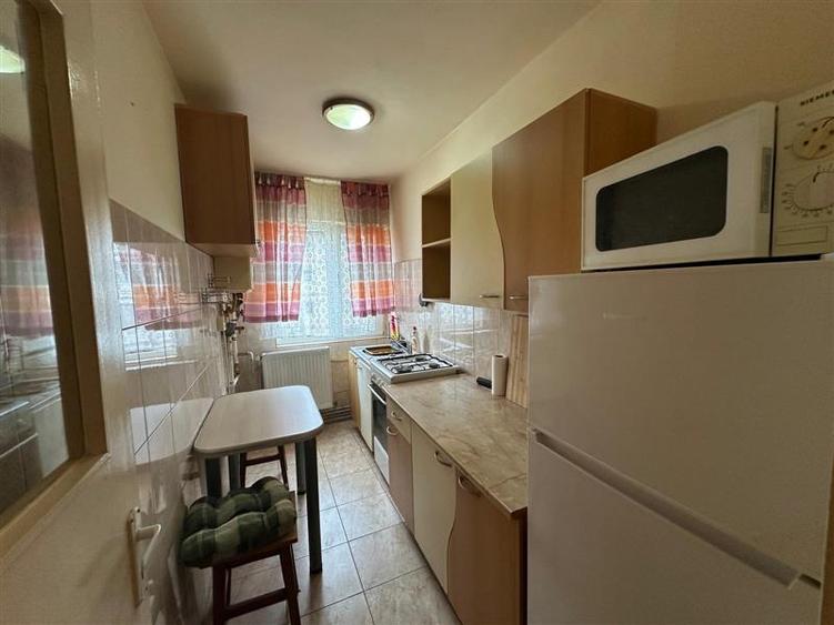 Resita. Apt.2 cam.cf.2, Mobilat, Utilat,  Lunca - 8