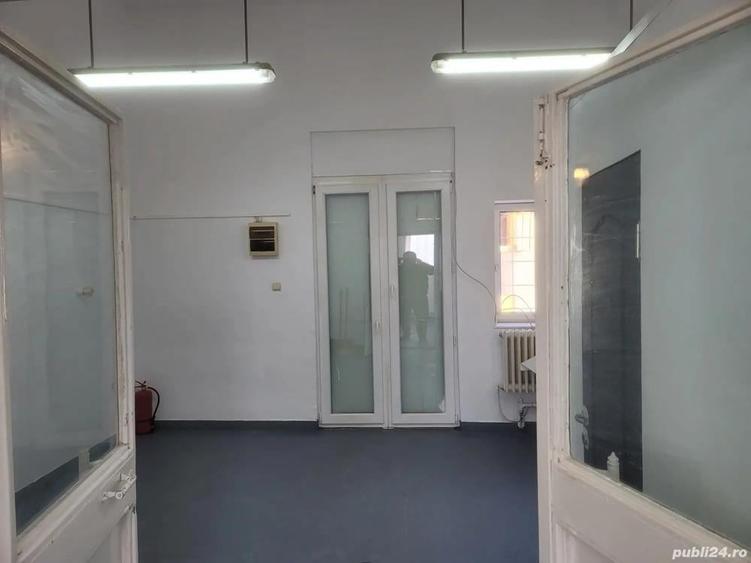 Inchiriez apartament 2 camere + 2 bai pentru muncitori, (maxim 10 persoane ) in zona ultracentrala, - 19