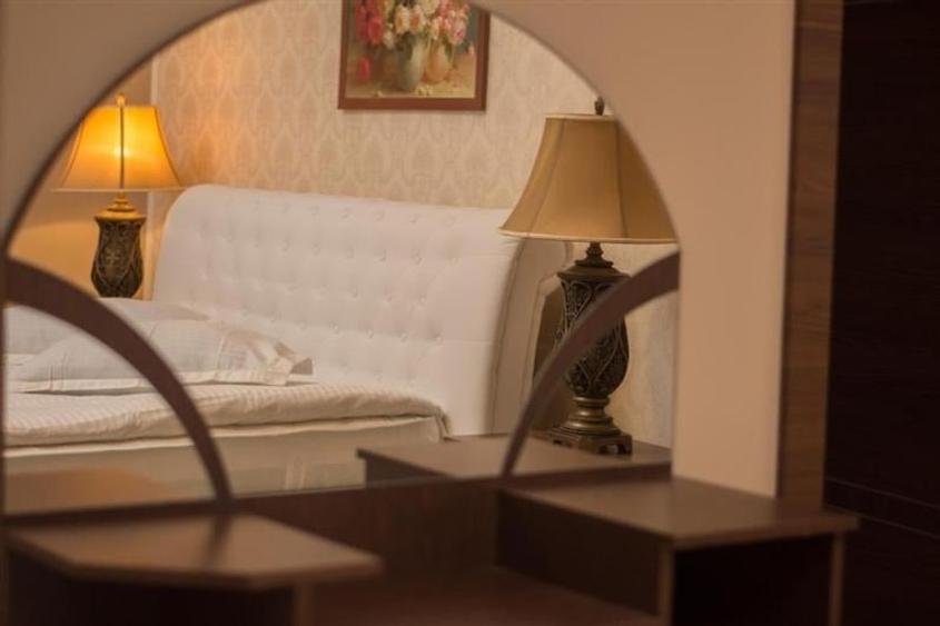 Eleganta si stil, in peisagistica montana, Rezidential/ Pensiune, Predeal, Braso - 7