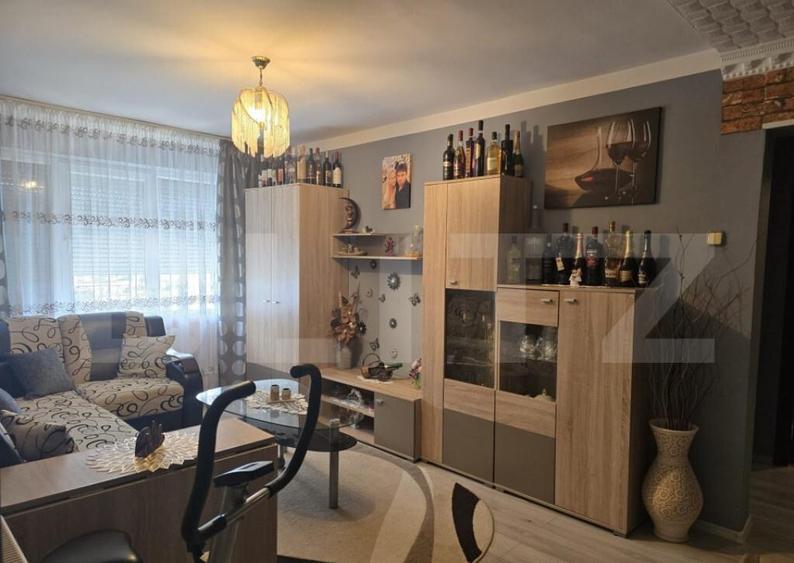 Apartament de vanzare, cu 3 camere, 81.,6 mp, zona Closca - 7