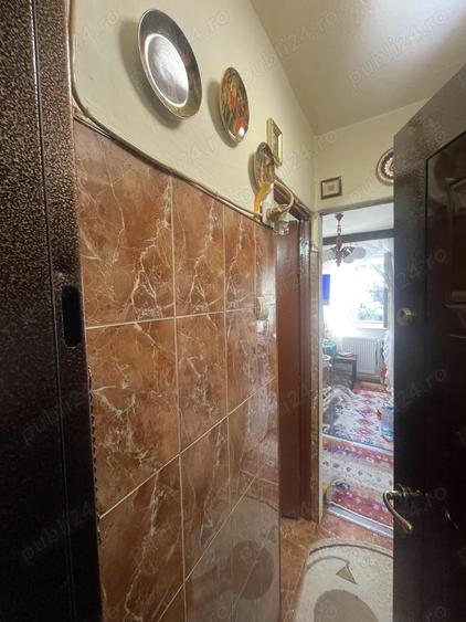 De vanzare garsoniera 12m - 1