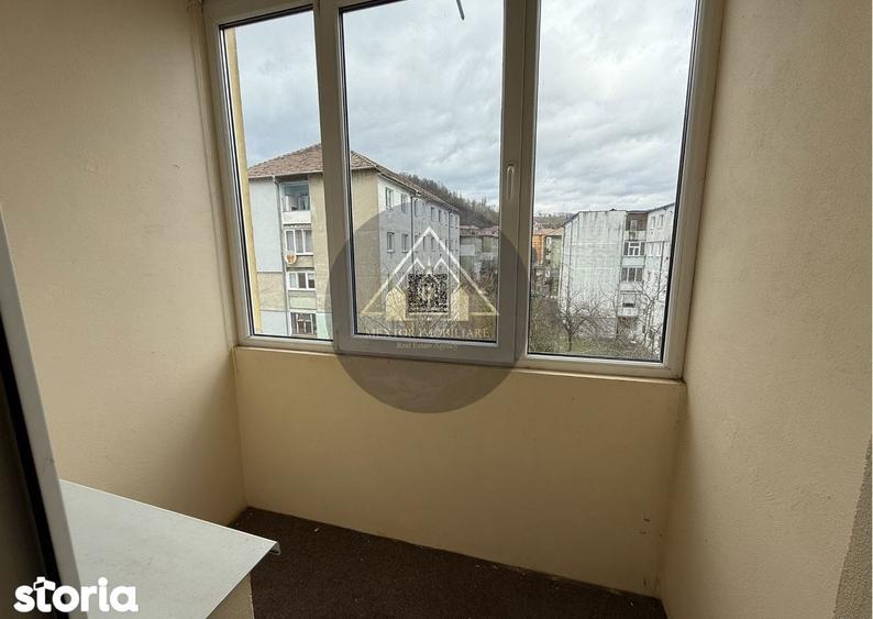 Apartament decomandat 4 camere, Medias - 11