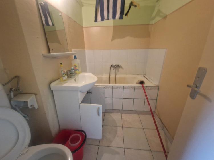 Garsonieră semidecomandată în Take Ionescu