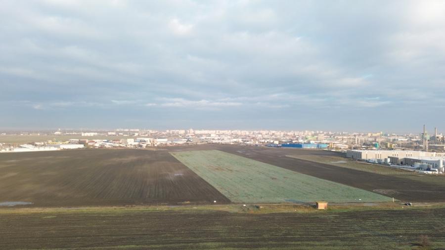 Teren intravilan 2,8 ha industrial deschidere 75 ml soseaua Constantei - 4