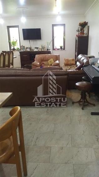 CASA  INDIVIDUALA - 24