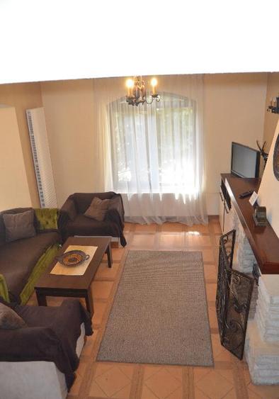 De vanzare pensiune situata in Busteni - 8