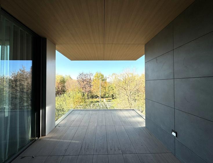 Vanzare ap. 3 camere la cheie- vedere directa catre lac si parc/ imobil boutique - 28