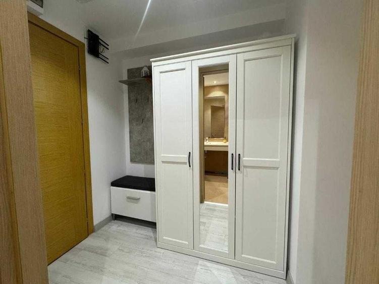 Garsonieră decomandată în Central