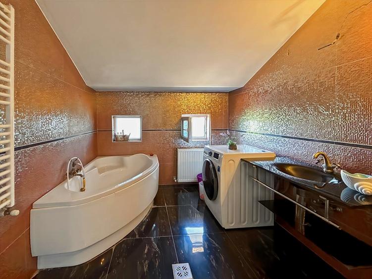 Vilă P+M | Valu lui Traian | 268 mp | Teren 500 sau 1044 mp - 16