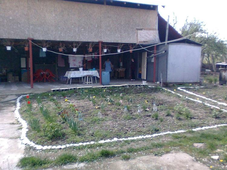 Casa de vanzare P+1+anexe, Turceni-Gorj - 4