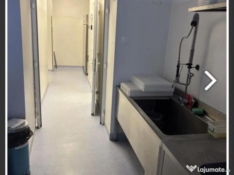 Piata Delfinului sp com, suprafata totala: 360 mp. Inalti... - 1