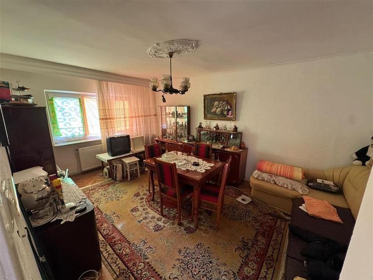 Ap 2 cam, Spitalul Militar,SRI,54 mp utili, et 2/4,CT,izolat, neimbunatatit - 3