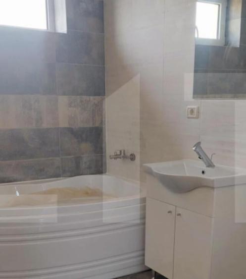 Blitz va ofera spre vanzare casa noua in Sanleani constructi - 14