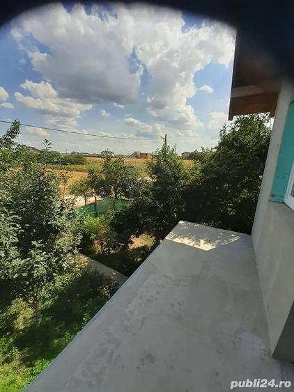 Casă cu 5 camere cu Teren 417 Mp în Berceni