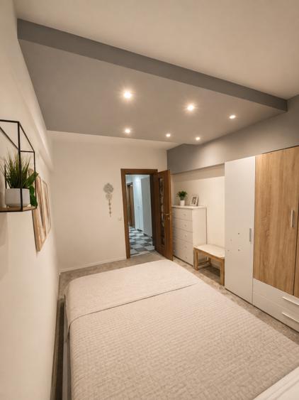 Apartament cu 3 camere decomandat în Brâncoveanu