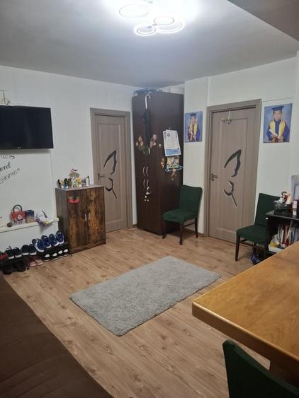Apartament cu 2 camere nedecomandat în Central