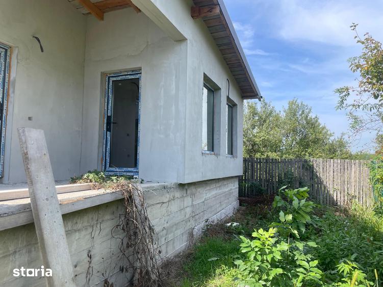 Casă cu 1 camere cu Teren 600 Mp în Central