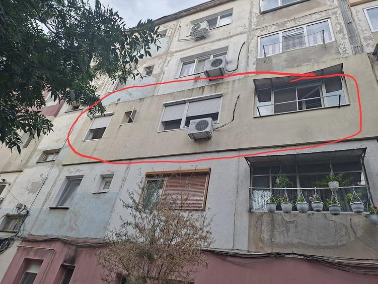 Apartament cu 2 camere semidecomandat în Tineretului