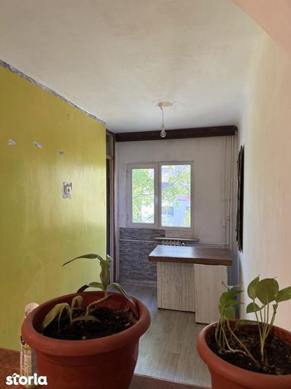 Brazda, etaj 1/4, pre? 65 000 u?or negociabil - 11
