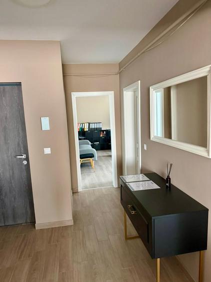 Apartament cu 2 camere decomandat în Centru Civic