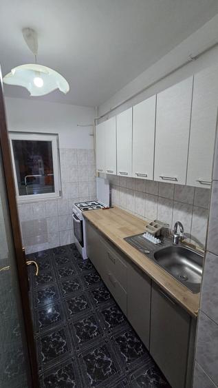 Apartament cu 2 camere decomandat în Pădurii