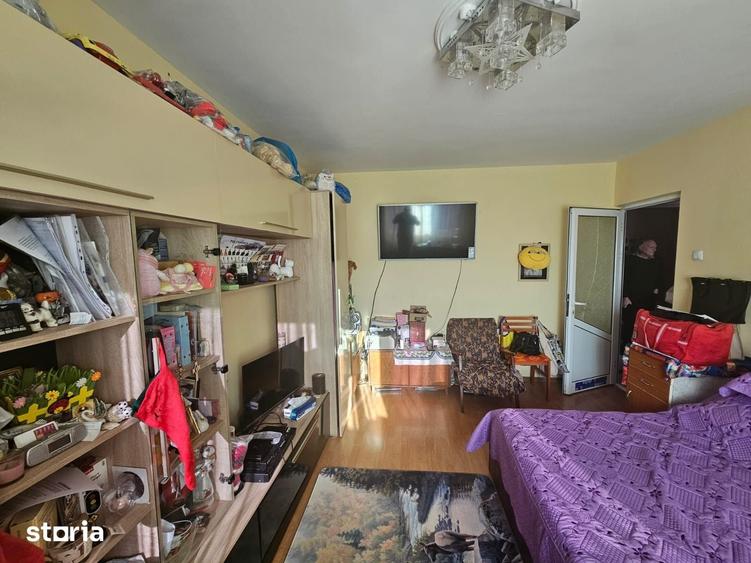 Apartament cu 2 camere decomandat în Dacia